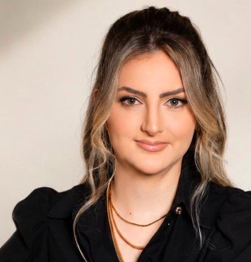 Foto de perfil da Dra. Fernanda Lopes